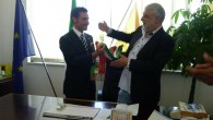 Questa mattina passaggio di consegne!!!! Questa mattina alla presenza di tutte le cariche istituzionali del paese e delle forze dell'ordine, si è dato corso al passaggio di consegna dal sindaco uscente Dott. Giuseppe Cannizzaro e il primo cittadino da oggi in carica Avv. Paolo Martorana.