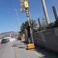 01.04.2021 Lungomare Aspra Ficarazzi segnaliamo ennesimo guasto al semaforo collocato all’inizio del ponte, sul fiume Eleuterio, direzione Aspra.  Ma è possibile continuare così?
