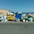 Da questa mattina gli operatori hanno ripreso le operazioni di raccolta e smaltimento rifiuti. Una situazione che si è sbloccata nei giorni scorsi a causa del malfunzionamento di uno dei mezzi a disposizione....