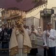 chiuso al traffico veicolare l'intero corso