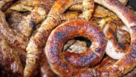 Non solo salsiccia e sfince, ma anche prodotti a km0 come granite, miele e drink saranno alcuni dei protagonisti di Grisì in Festa. Non mancherà nemmeno la musica: divertimento assicurato col live show "I quaranta che ballano 90" e si balla con Donatella dj set.