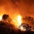 Incendi: roghi nel Palermitano, via da case per paura Situazione più critica a San Martino delle Scale