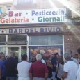 Idv ha partecipato, questa mattina, al flash mob tenutosi davanti al Bar del Bivio di Acqua dei Corsari per manifestare solidarietà a Emanuela Alaimo, 