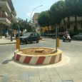 Per la gioia di molte segnalazioni è stata finalmente rimossa da qualche giorno la grossa pala ormai morente all'ingresso di Via Marco Polo a Ficarazzi. 