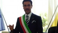 Il neo sindaco di Ficarazzi rinuncia all’auto blu e al telefonino. Francesco Paolo Martorana, neo sindaco di Ficarazzi ha già mantenuto la prima promessa fatta ai propri elettori. Infatti lo aveva annunciato pubblicamente durante il suo comizio di chiusura campagna dichiarando “Rinuncio all’auto blu...