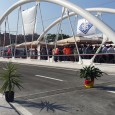 dopo mesi di lavori e deviazioni della circolazione. Il sindaco Orlando insieme agli assessori Arcuri e Catania e ai vertici della Sis e dell’Amat ha inaugurato il ponte alla presenza di moltissimi cittadini e curiosi.